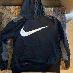 Boys Nike hoodie- Med